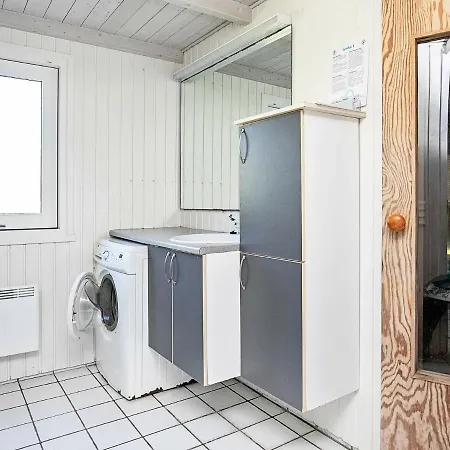 Сasa de vacaciones 10 Person In Hj Rring By Traum